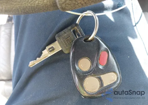 1996 Buick Park Avenue из США, поврежденный, VIN 1G4CW52K8TH604792